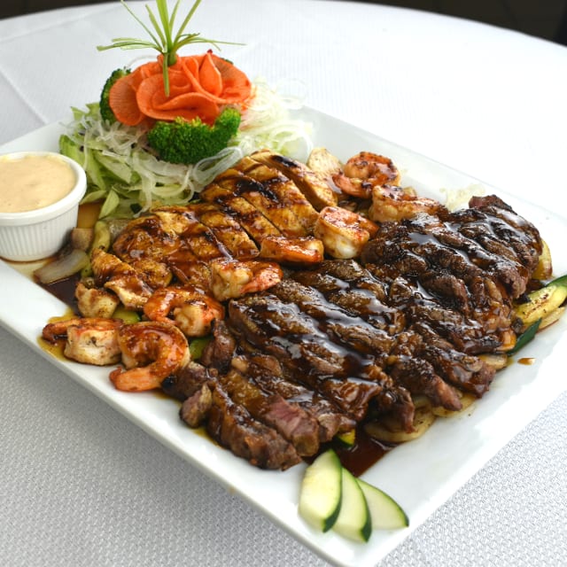 Hibachi Deluxe.